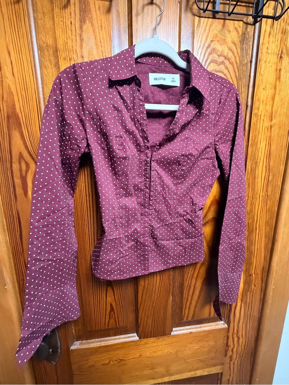 Hollister Women's Burgundy Polka Dot Button-Down Shirt